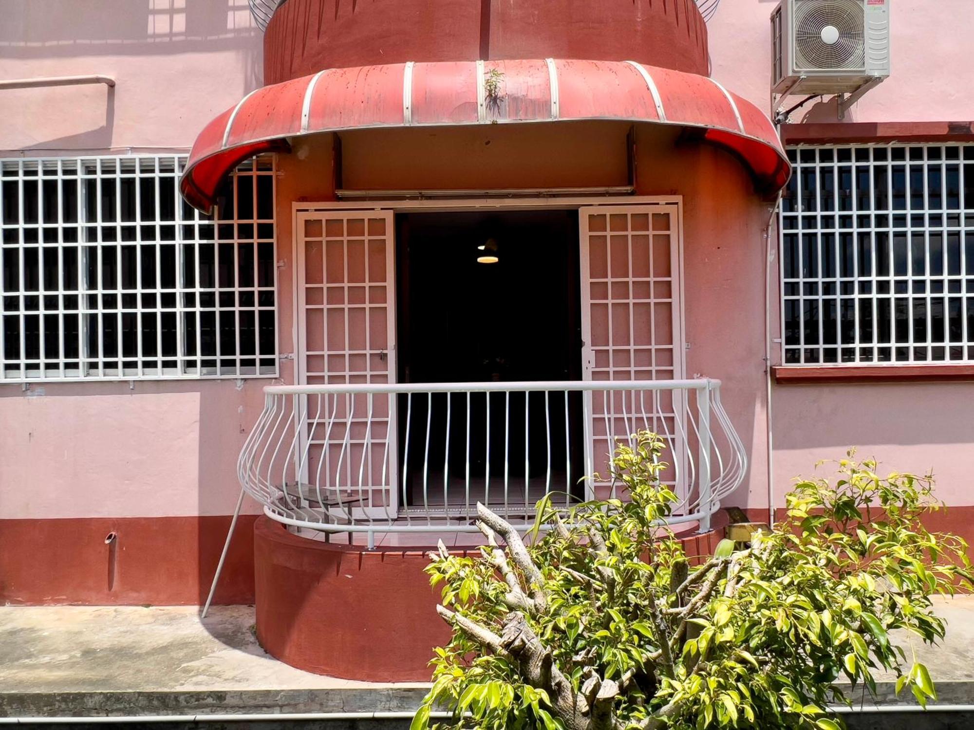 Hush Inn At Taman Penampang Kota Kinabalu Dış mekan fotoğraf